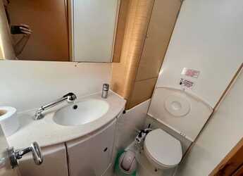 Alquilar catamarán en Luka Marina - Lagoon 440 - 4 + 1 cab.