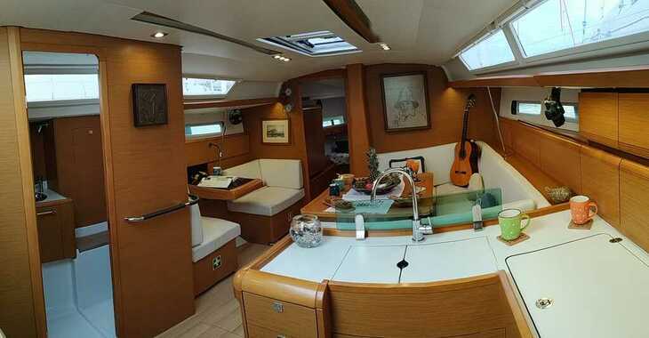 Rent a sailboat in Preveza Marina - Sun Odyssey 419