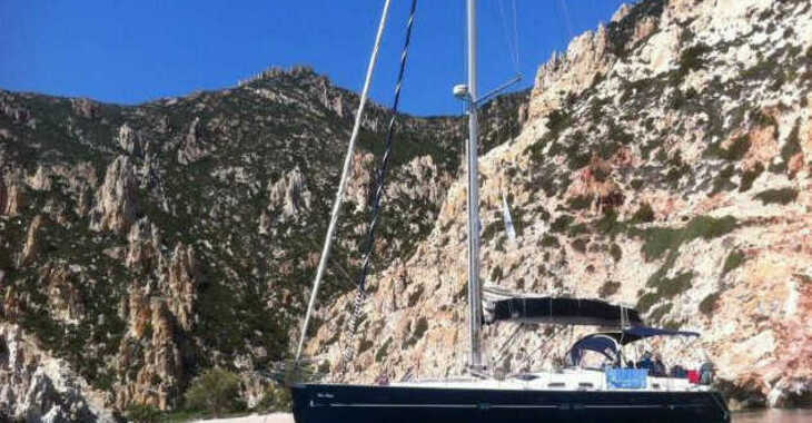 Rent a sailboat in Vlychada Marina - Oceanis 523 Clipper