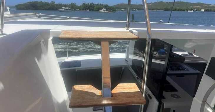 Rent a catamaran in Maya Cove, Hodges Creek Marina - Fountaine Pajot Isla 40 - 4 + 1 cab.