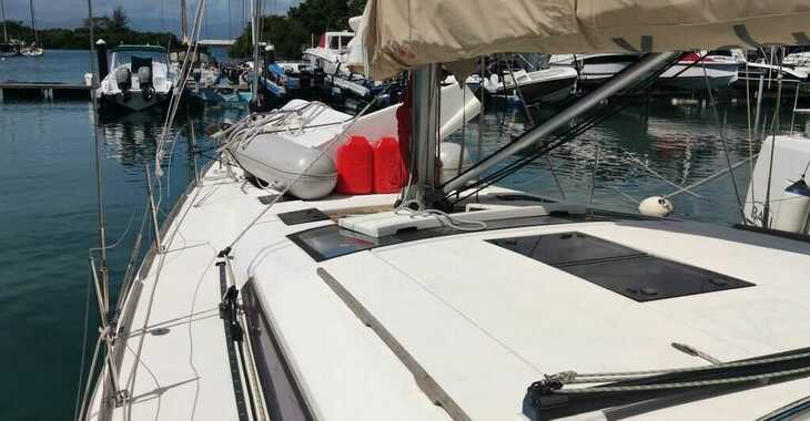 Rent a sailboat in Jolly Harbour - Dufour 500 GL - 5 cab.