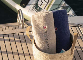 Alquilar velero en Olympic Marine - First 53