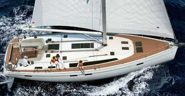 Rent a sailboat in Lefkas Marina - Bavaria 51 Cruiser