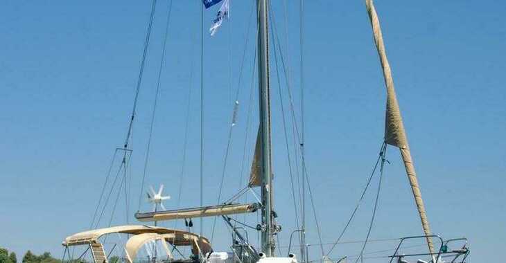 Rent a sailboat in Marina Skiathos  - Jeanneau 51
