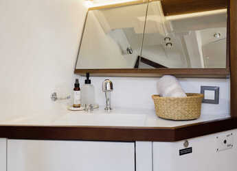 Rent a sailboat in Kos Marina - Oceanis 46.1