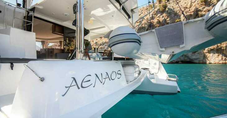 Rent a catamaran in Paros Marina - Lagoon 42
