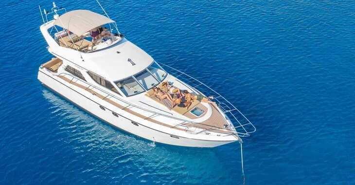 Chartern Sie motorboot in Marina Zeas - Princess 470