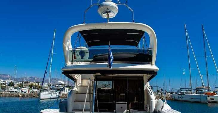 Chartern Sie motorboot in Alimos Marina - Princess 45