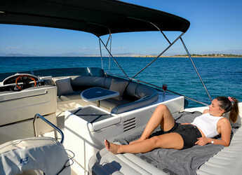 Alquilar yate en Alimos Marina - Princess 45