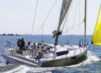 Rent a sailboat in Lavrion Marina - Pogo 44