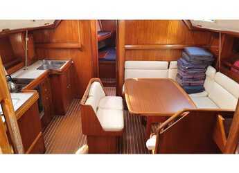 Rent a sailboat in Rhodes Marina - Bavaria 47