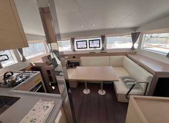 Alquilar catamarán en Volos - Lagoon 40