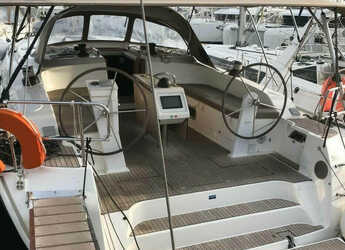 Rent a sailboat in Nea Peramos - Bavaria 51 Cruiser