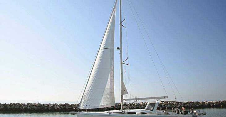 Rent a sailboat in Mykonos Marina - Oceanis 51.1