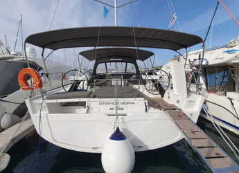 Alquilar velero en Olympic Marine - Dufour 530 (5+1)