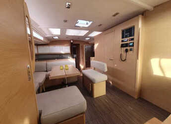 Alquilar velero en Olympic Marine - Dufour 530 (5+1)