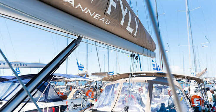 Rent a sailboat in Paros Marina - Sun Odyssey 519