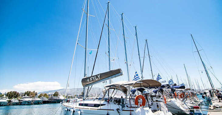 Louer voilier à Paros Marina - Sun Odyssey 519