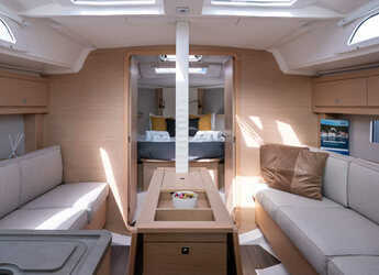 Rent a sailboat in Alimos Marina - Dufour 37