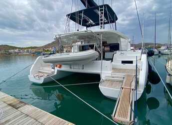 Alquilar catamarán en Alimos Marina - Lagoon 46(12 PAX)