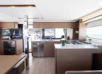 Alquilar catamarán en Alimos Marina - Lagoon 46(12 PAX)