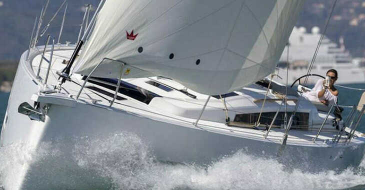 Rent a sailboat in Paros Marina - Dufour 430 Grand Large