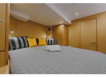 Alquilar catamarán en Paros Marina - Dufour 48