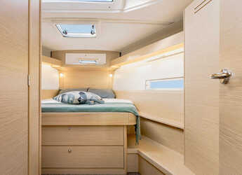 Rent a sailboat in Alimos Marina - Dufour 430 Grand Large