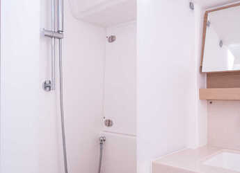 Rent a sailboat in Alimos Marina - Dufour 470