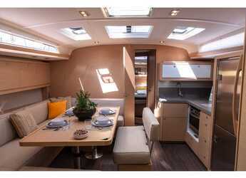 Rent a sailboat in Alimos Marina - Dufour 470