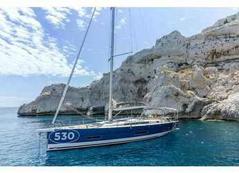 Rent a sailboat in Marina Gouvia - Dufour 530