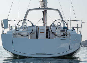 Alquilar velero en Luka Marina - Oceanis 38 - 3 cab.