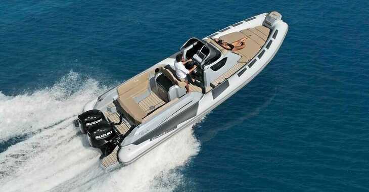 Chartern Sie motorboot in Porto Capo d'Orlando Marina - Ranieri Cayman 28.0 Executive