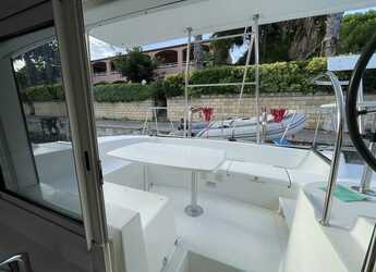 Rent a catamaran in Porto Capo d'Orlando Marina - Lagoon 380 S2