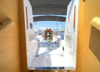 Alquilar velero en Punat - Elan E4