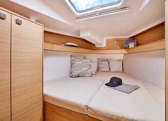 Alquilar velero en Punat - Elan E4