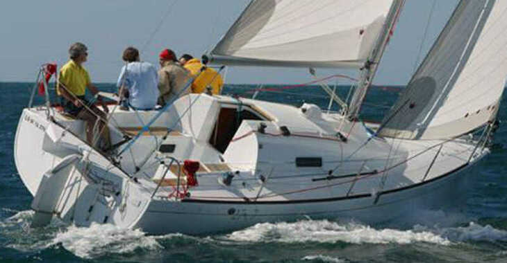 Rent a sailboat in Punat Port - First 27.7