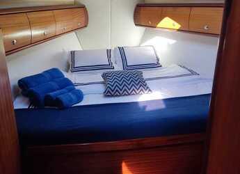 Chartern Sie segelboot in Vinišće - Bavaria 38