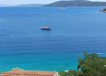 Chartern Sie segelboot in Vinišće - Bavaria 38