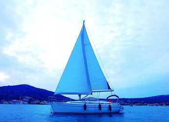 Chartern Sie segelboot in Vinišće - Bavaria 38