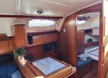 Chartern Sie segelboot in Vinišće - Bavaria 38