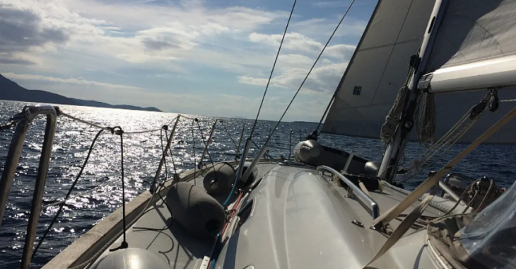 Rent a sailboat in Salamis Yachting Club - Bavaria 50 Cruiser