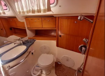 Chartern Sie segelboot in Salamis Yachting Club - Bavaria 50 Cruiser