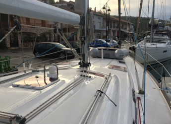 Chartern Sie segelboot in Salamis Yachting Club - Bavaria 50 Cruiser