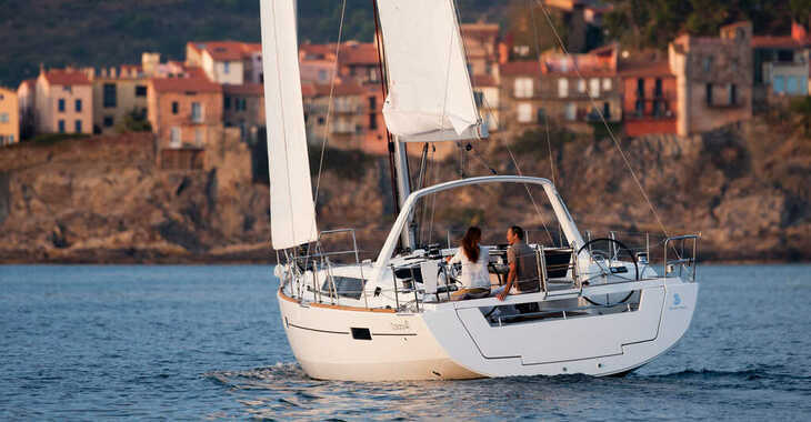 Rent a sailboat in D-Marin Lefkas Marina - Oceanis 41