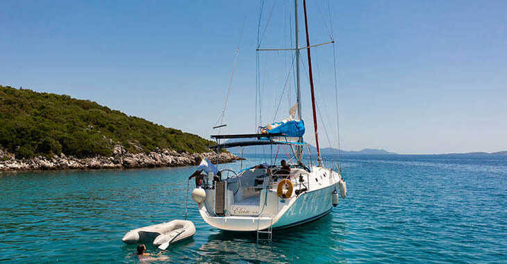 Chartern Sie segelboot in Preveza Marina - Cyclades 43.4