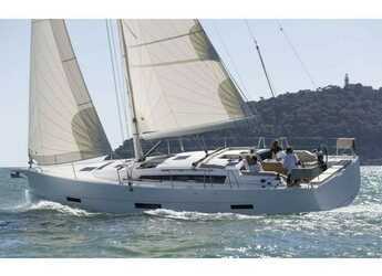 Rent a sailboat in Volos - Dufour 430
