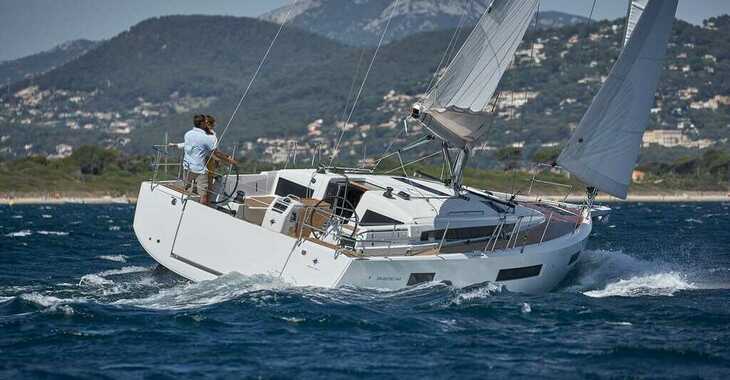 Rent a sailboat in Marina Polesana - Sun Odyssey 440