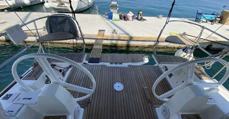 Rent a sailboat in Marina Polesana - Elan Impression 40