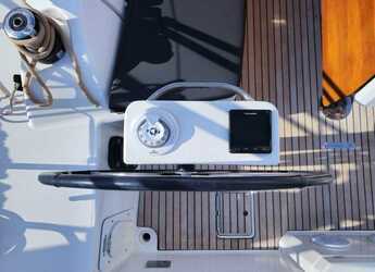 Rent a sailboat in Porto Capo d'Orlando Marina - Dufour 390 